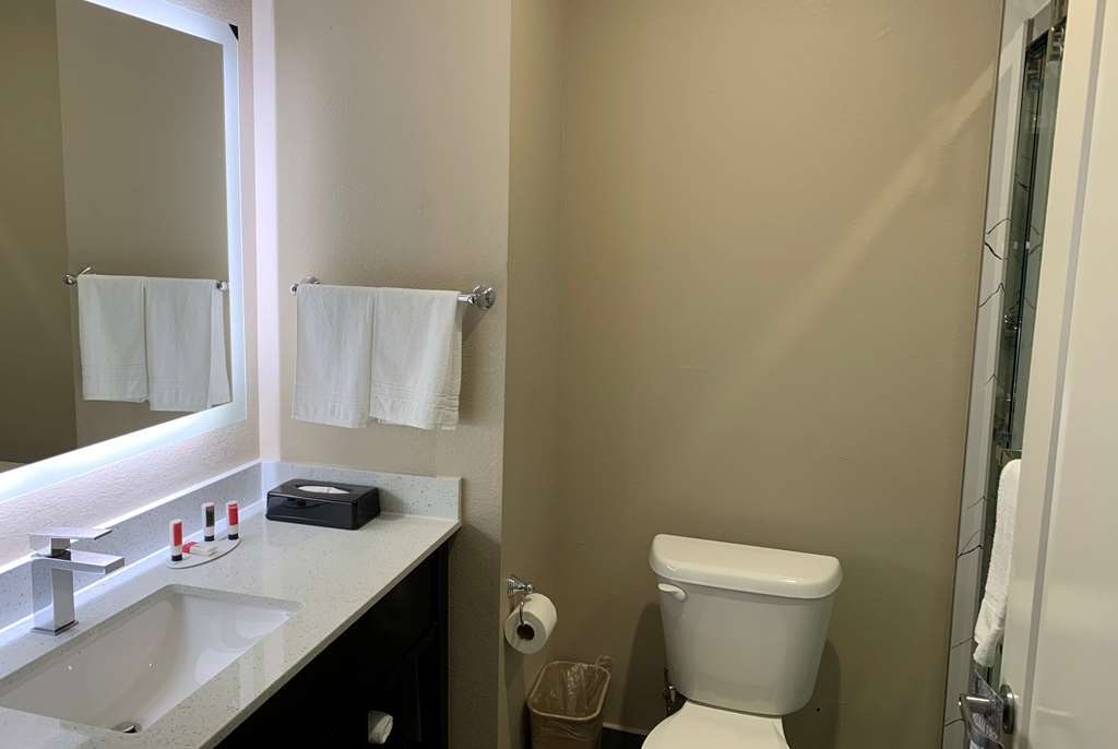 Super 8 By Wyndham Kingwood Houston North Hotel Porter Kamer foto